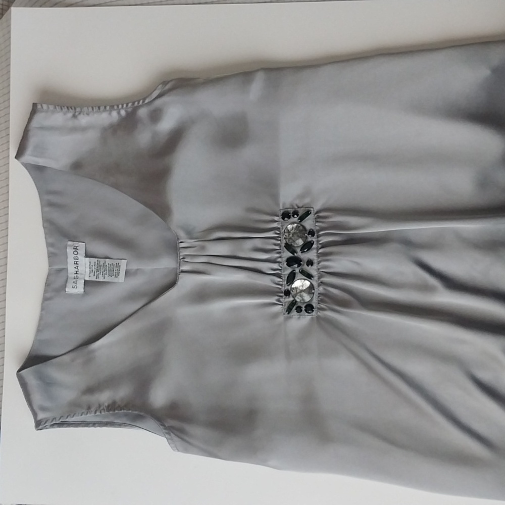 Gray Silver Top Sleevless Ruched Chunky Jeweled Regency Core Size Small